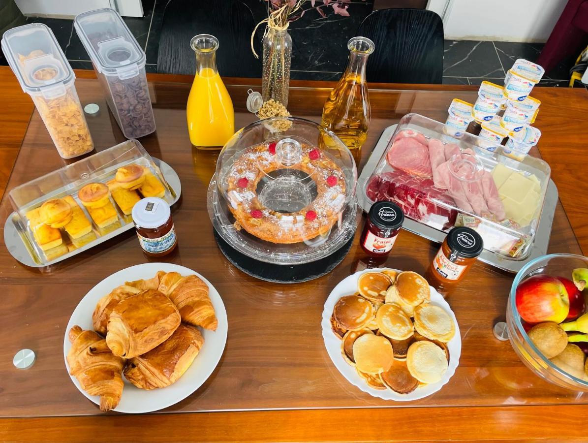 칼렌자나 A Casa Di Jo B&B 외부 사진