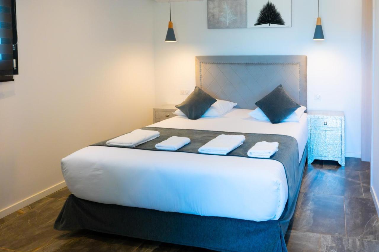 칼렌자나 A Casa Di Jo B&B 외부 사진